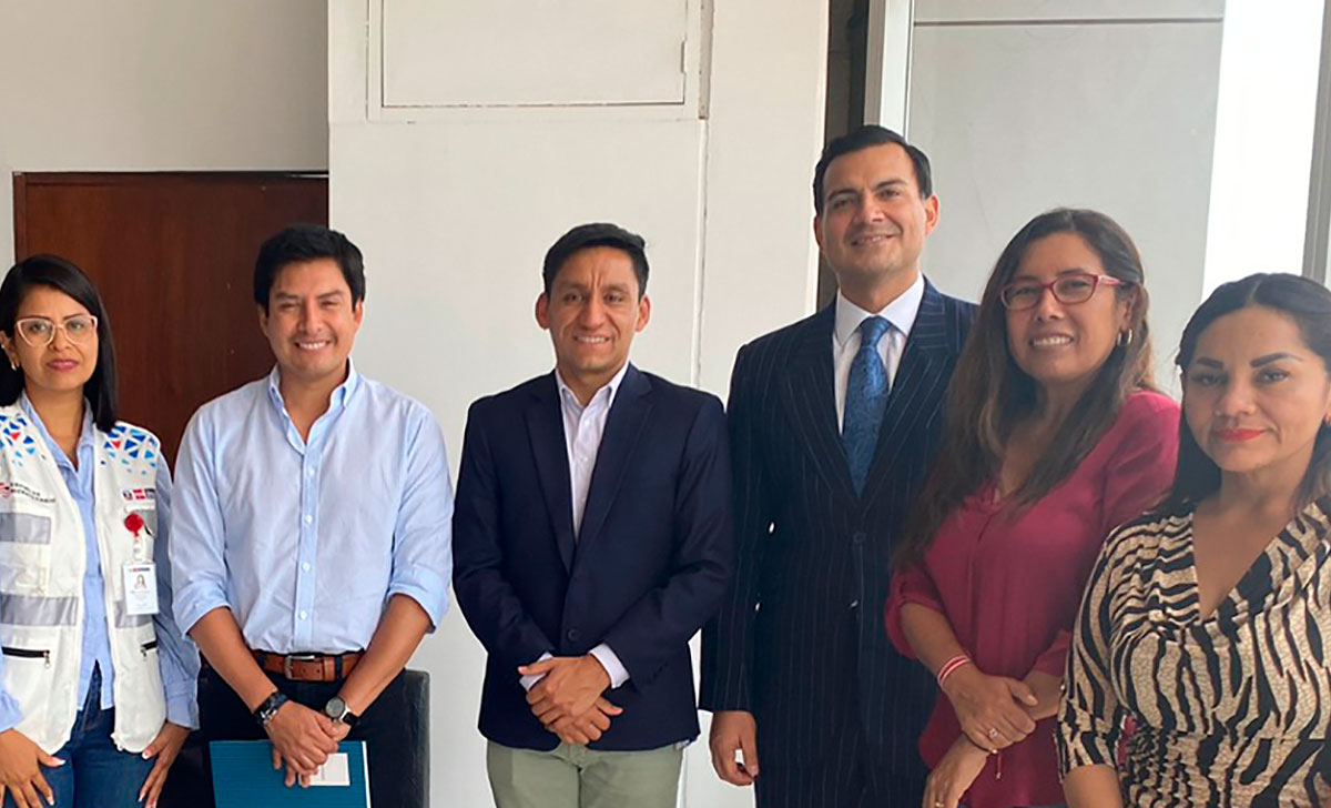Escuelas Bicentenario sostuvo reunión con alcalde de San Juan de Lurigancho