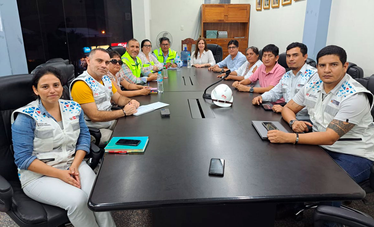 Reunión con funcionarios de la Municipalidad Provincial de Padre Abad en Ucayali