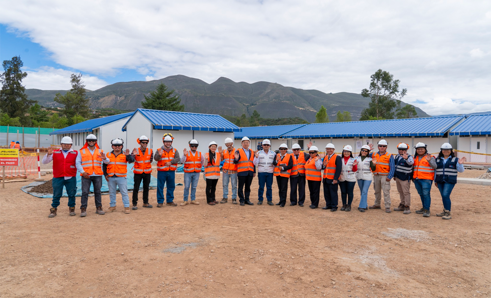 Comunidad educativa de la IE San Marcos constató avances de su escuela temporal en Cajamarca