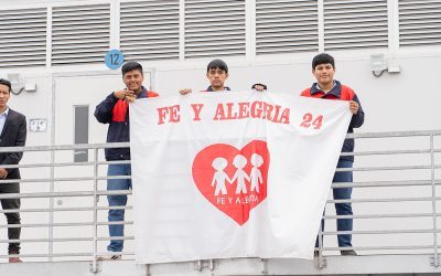 Entregamos escuela temporal a comunidad educativa de la IE Fe y Alegría 24 en Villa María del Triu...