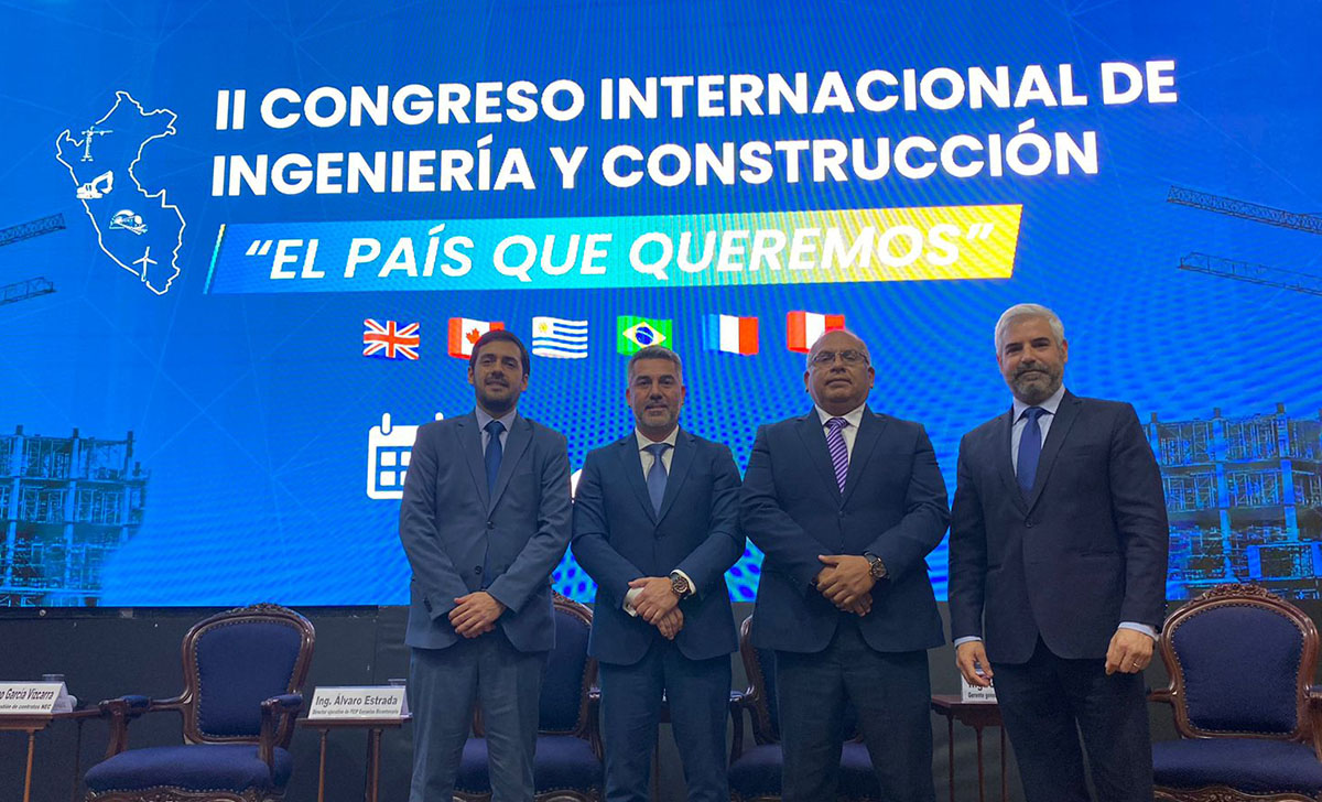 Escuelas Bicentenario participó del II Congreso Internacional de Ingeniería y Construcción