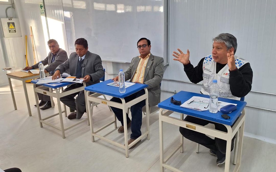Sostuvimos reuniones con comunidades educativas de Huancané y Yunguyo en Puno