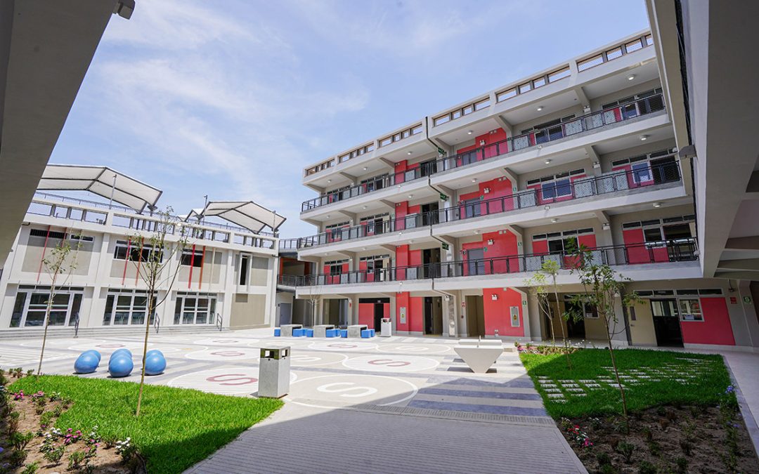 A junio de 2025 hemos entregado 40 Escuelas Bicentenario