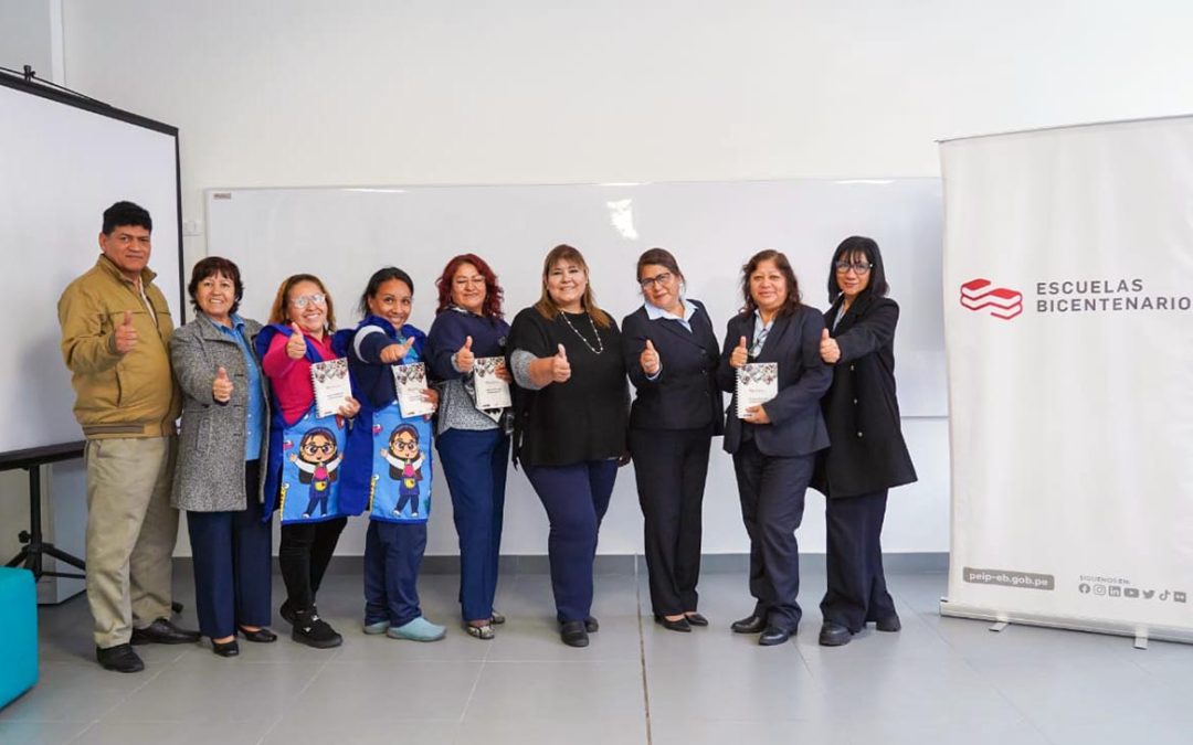 Capacitamos a comunidad educativa para correcto uso de Escuela Bicentenario 3048 Santiago Antúnez d...