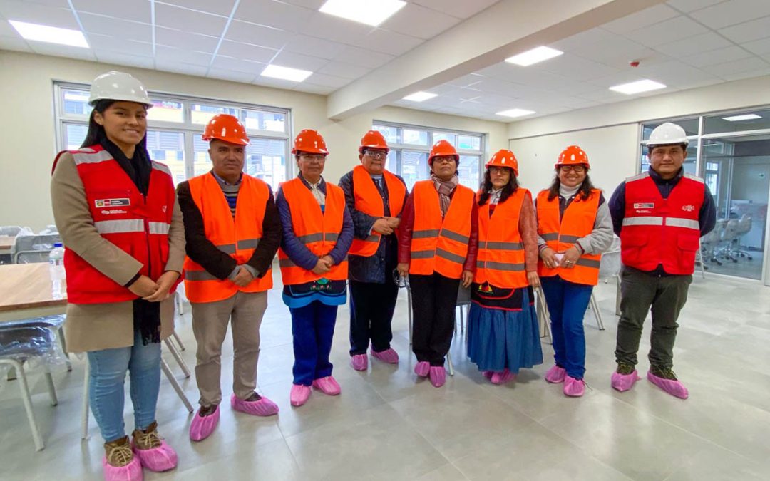 Plana docente de la IE Fe y Alegría 24 conoció características y ventajas de las aulas flexibles