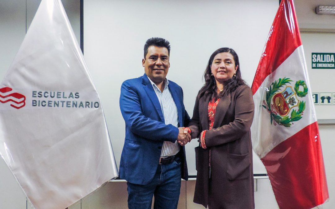 Sostuvimos reunión con gobernador de Apurímac sobre tres nuevas Escuelas Bicentenario para su regi...