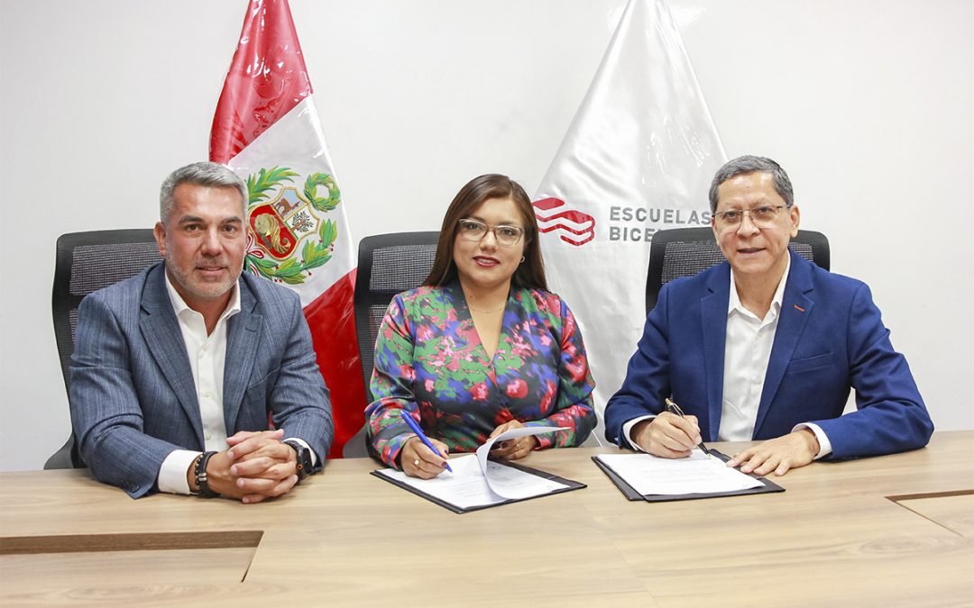 Minedu suscribe convenio para la ejecución del proyecto de la IE Américo Garibaldi Ghersi en Moque...