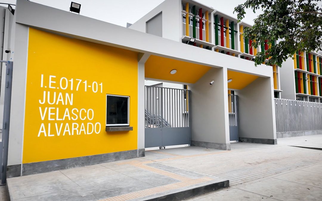 Minedu entrega nueva Escuela Bicentenario en San Juan de Lurigancho